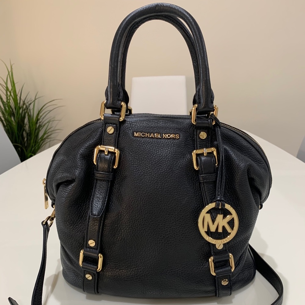 Authentic Michael Kors Bedford Leather Bag - Black